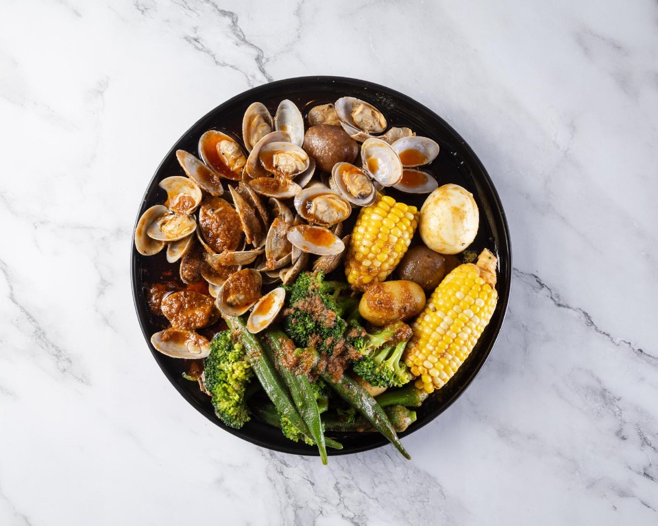 Clams in house sauce